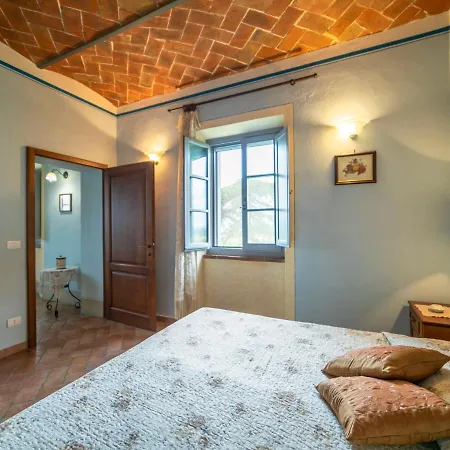 فيلة Le Rondini By Interhome *