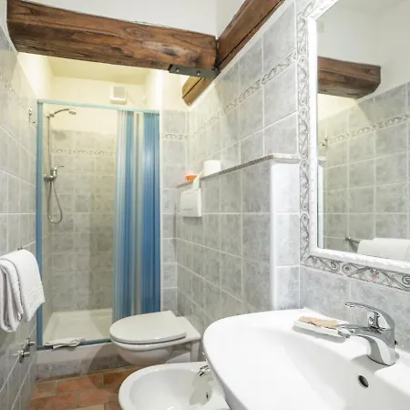 فيلة Le Rondini By Interhome *