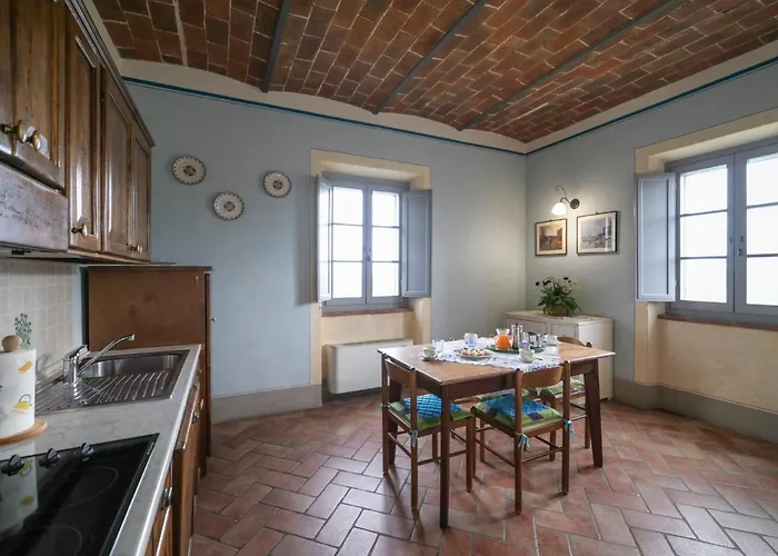 别墅 Le Rondini By Interhome